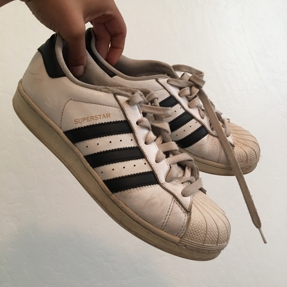 adidas superstar athletic